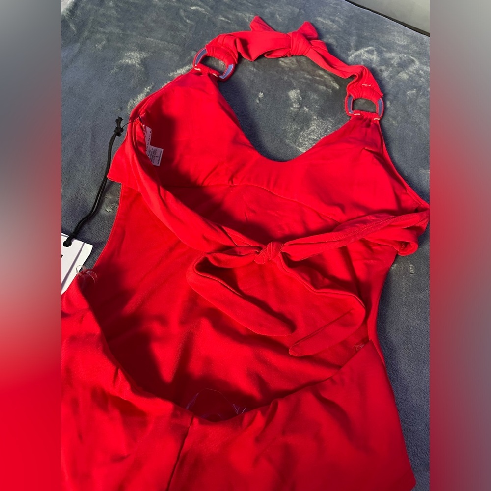 Robin Piccone Women's Kate Scoop Neck One Piece
Swimsuit | Red | NWT - Picture 12 of 15